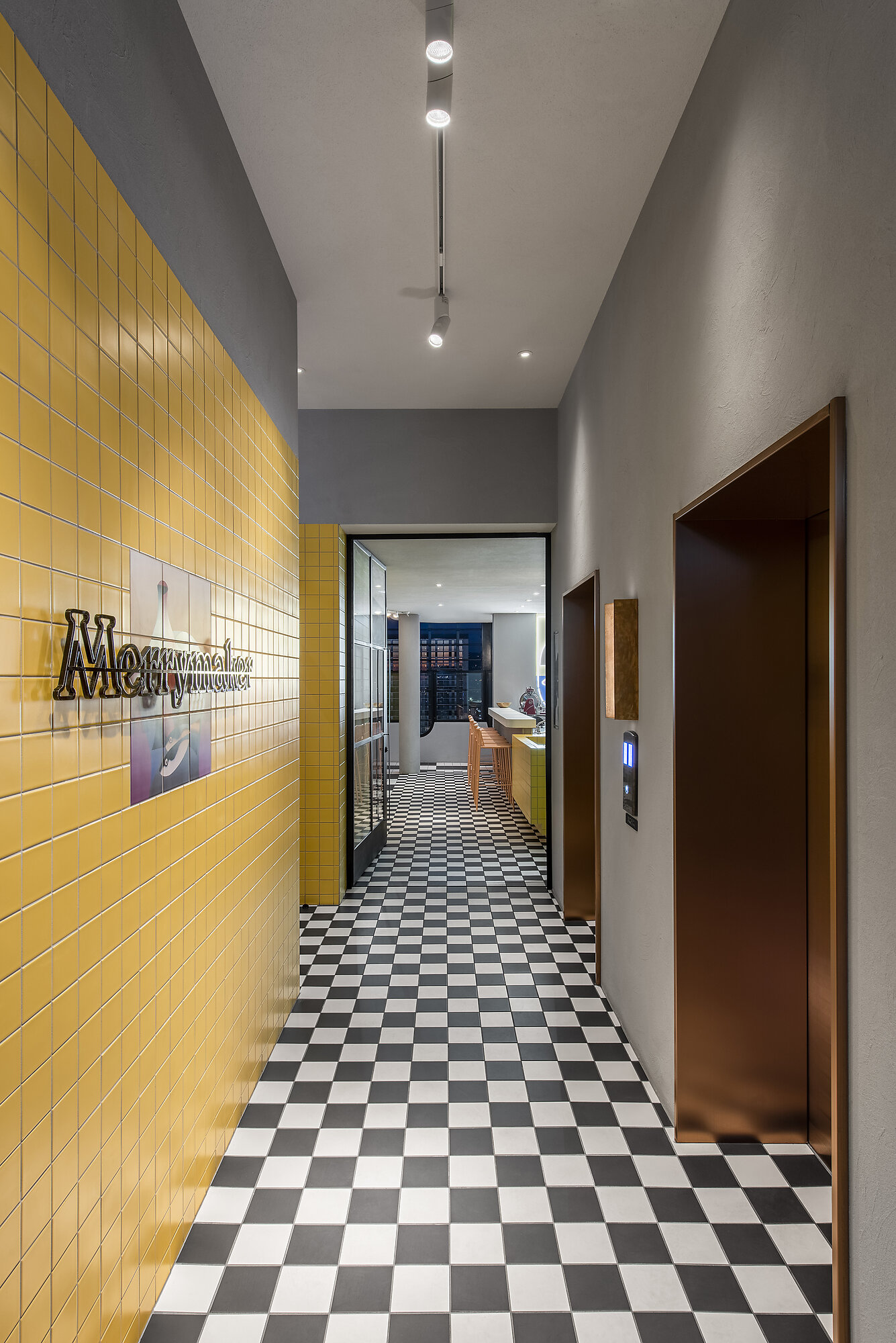 Interior photograph of Indigo Hotel by David Sievers